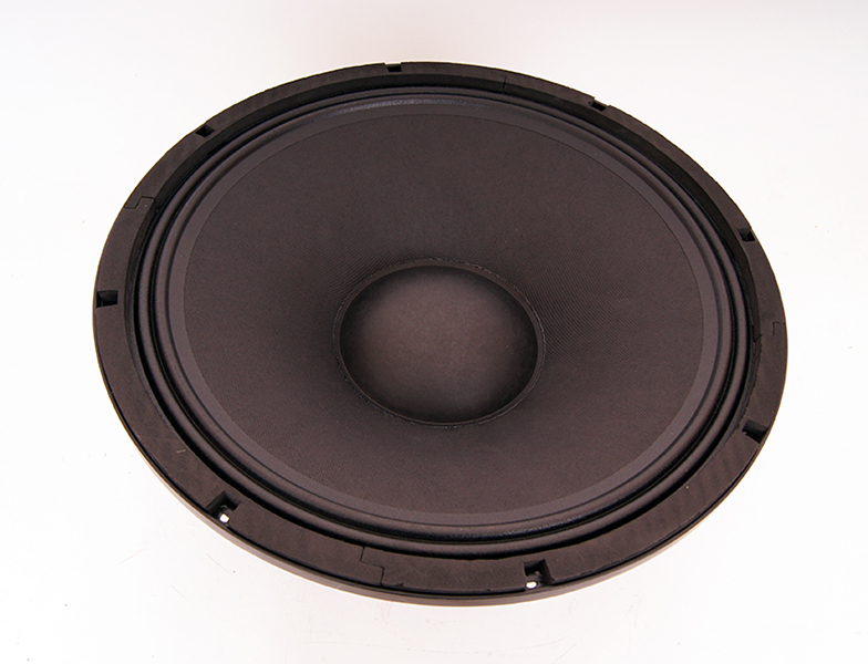 SOUNDKING FB1503H Динамик НЧ-СЧ 15'', 8 Ом, 300Вт